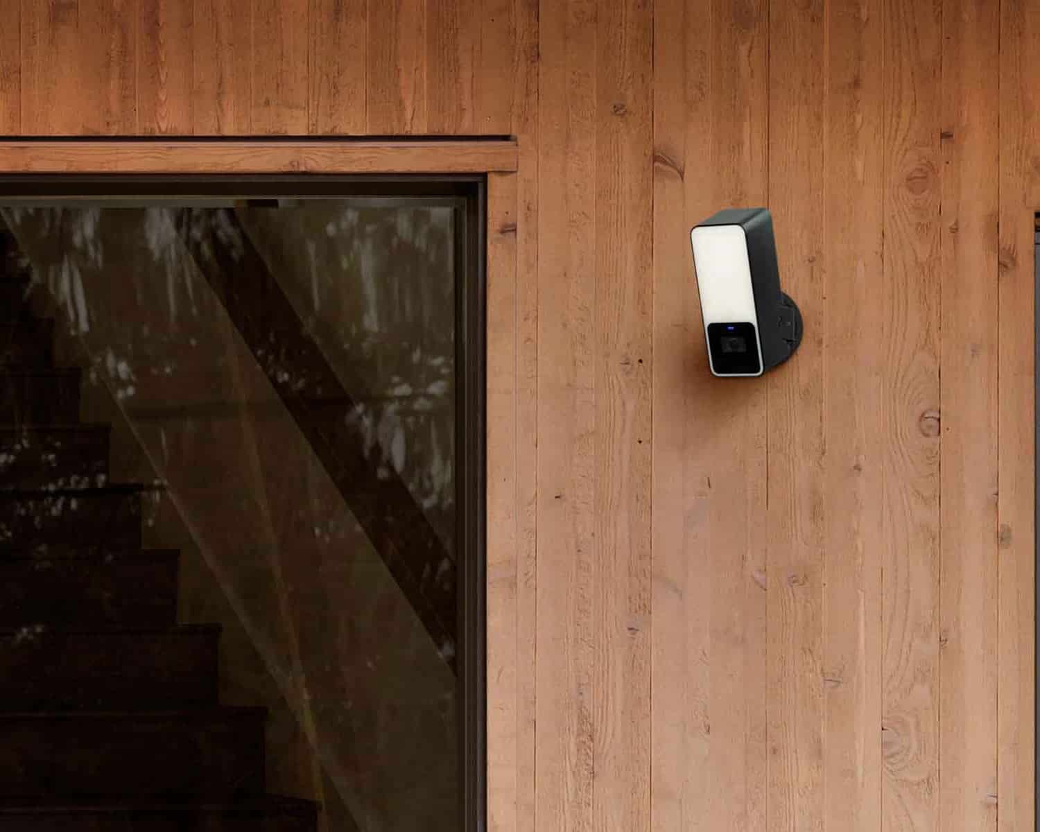 Eve Outdoor Cam: HomeKit Secure Video Kamera mit Flutlicht startet